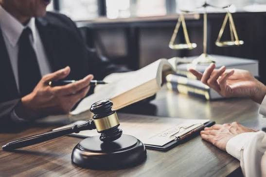 Багато типових видів адвокатів Багато типових видів адвокатів